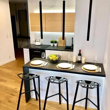 Airport Okecie Premium Apartment